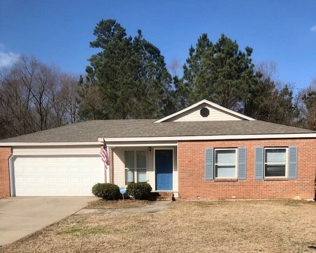 Building Photo - Nice Newly Renovated Home in Pearl!!!
