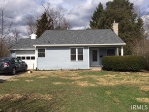 Building Photo - 2415 E 4th St