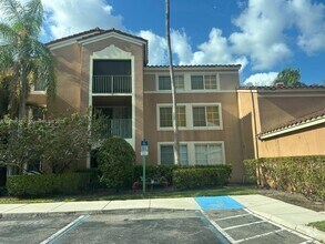 Building Photo - 4812 N State Rd 7
