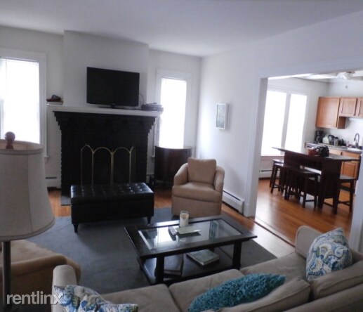 Building Photo - 1 br, 1 bath Apartment - 790 Farmington Ave