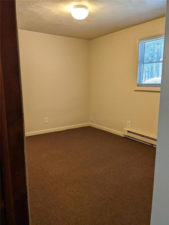33 Gadoury Ave Unit 3, Coventry, RI 02816 Room for Rent in Coventry