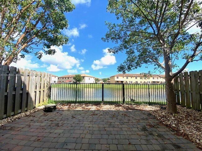 Foto del edificio - 23917 SW 118 Ave