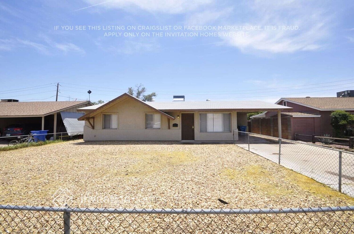 Foto principal - 2219 W Cholla St