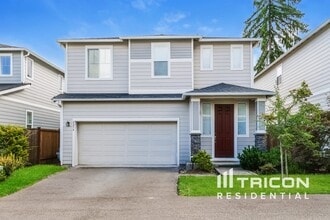 Building Photo - 4234 Andasio Loop SE