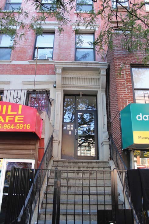 Foto del edificio - 108 W 116th St