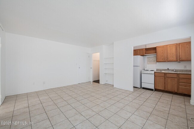 Foto del edificio - 810 2nd St N