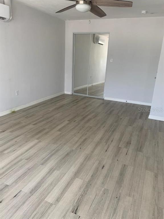 Building Photo - 1508 Dolphin St