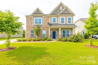 Building Photo - 2624 Snap Dragon Dr