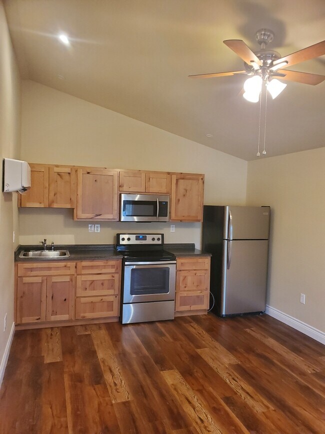 Building Photo - Log Cabin Plaza