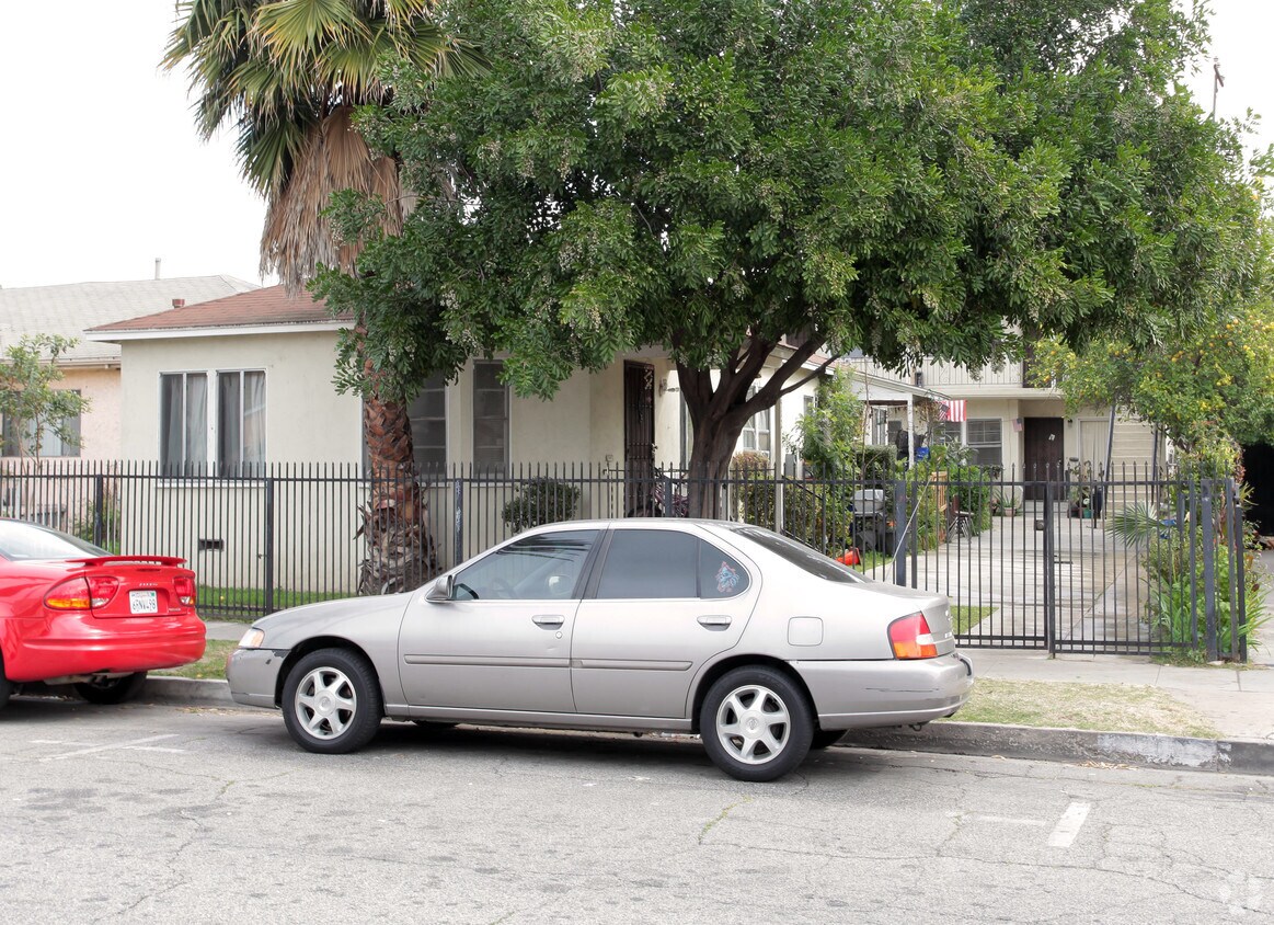 Building Photo - 6512 Templeton St