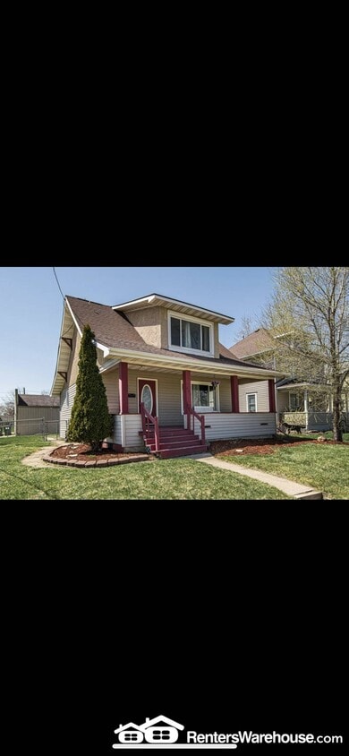 Primary Photo - 203 11th Ave NE