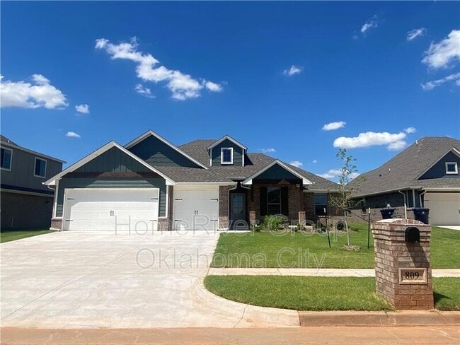 Building Photo - 809 Red River Dr