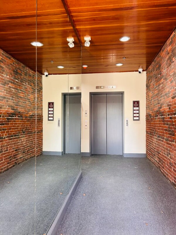 Foto del edificio - 169 Merrimack St