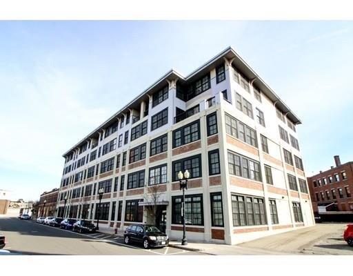 Building Photo - 24 Mt Vernon St