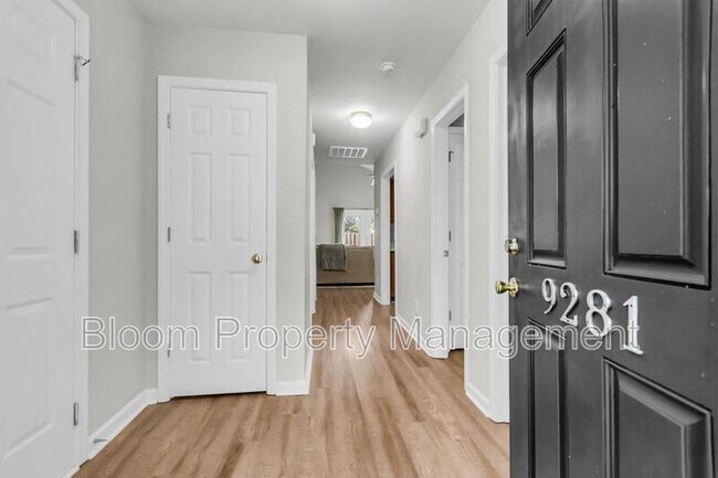 Foto del edificio - 9281 Ayscough Rd