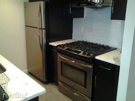 Foto del edificio - Studio, 1 bath Apartment - 3059 38th St