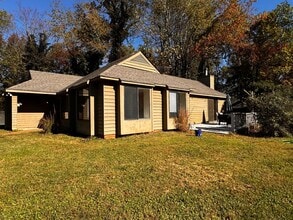 Building Photo - 1255 Gristmill Dr