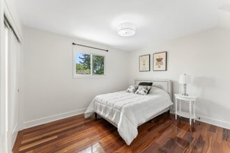 Building Photo - 1186 Glenashton Dr