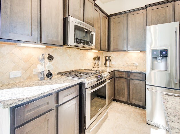 Foto del edificio - 1646 Ryon Falls Dr