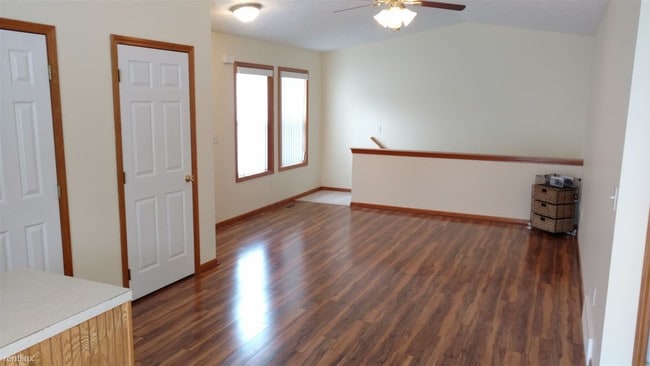 Building Photo - 1203 Silver Ridge Ct