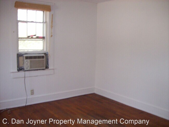 Foto del edificio - 2 br, 1 bath House - 27 Sevier St