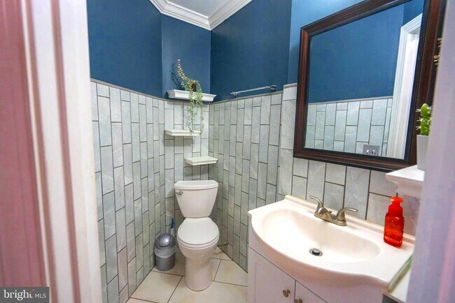 Foto del edificio - 6308 Ager Rd