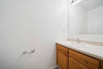 Building Photo - 9905 William Jones Cir