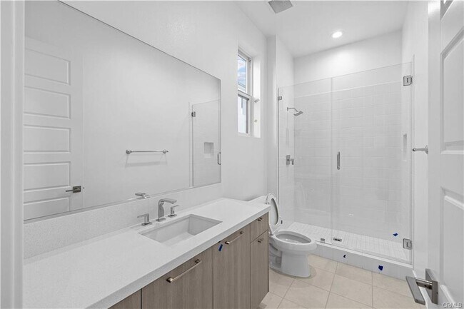 Building Photo - 11732 Abbey Lane, Los Angeles, CA 91326 - ...