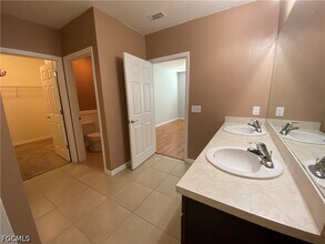 Building Photo - 3425 Cancun Ct