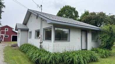 Building Photo - 9811 N Ramsey Rd