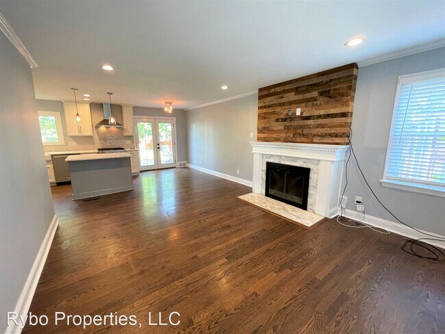 Building Photo - 3 br, 2 bath House - 174 Austin Place