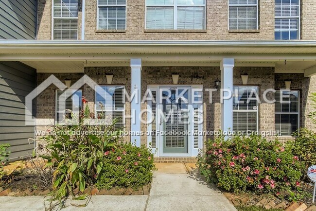 Building Photo - 1201 Ithaca Dr