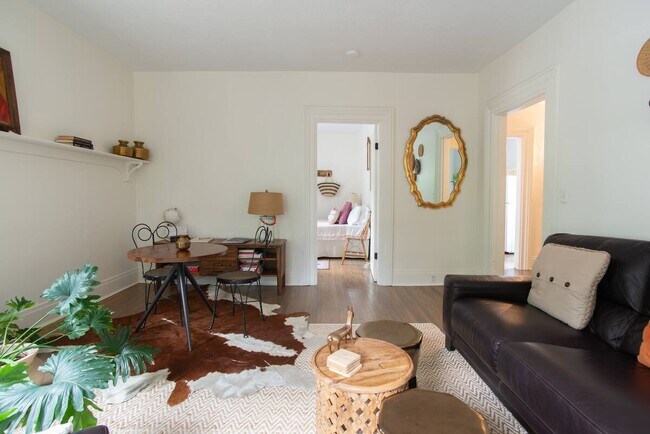 Foto del edificio - 213 Park Pl