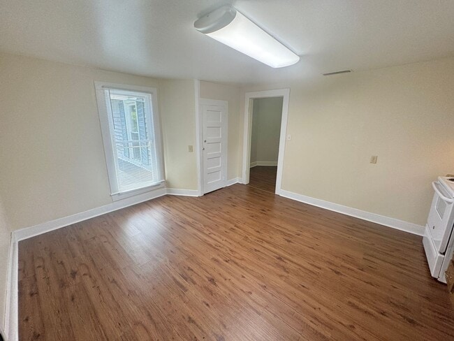 Building Photo - 537 Stockton St