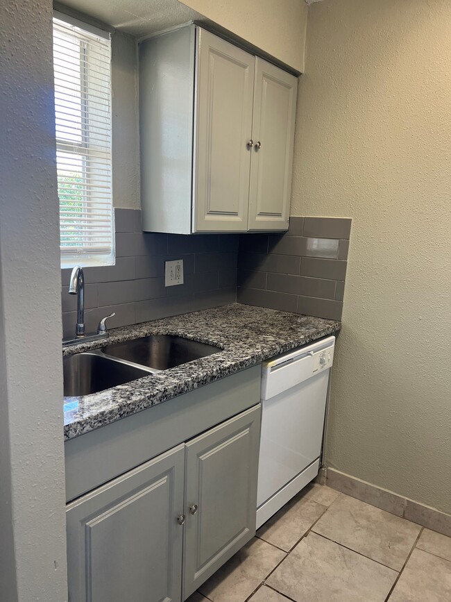 Stonegate Apartments in Houston, TX