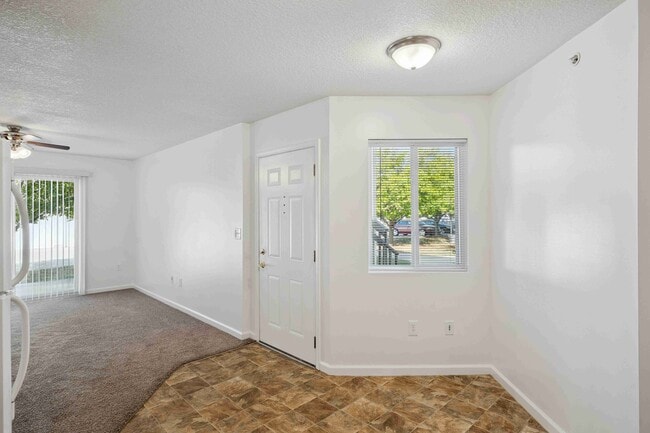 Building Photo - Park Place Apartments