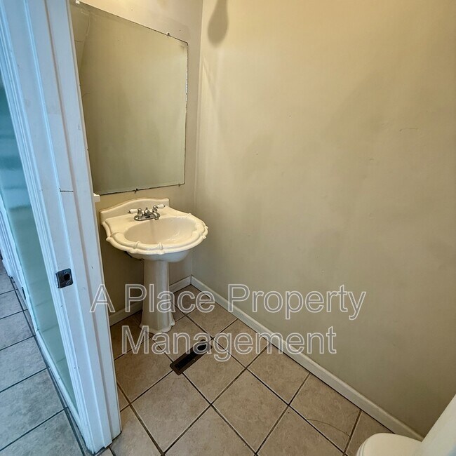 Foto del edificio - 3115 Magnolia Ave