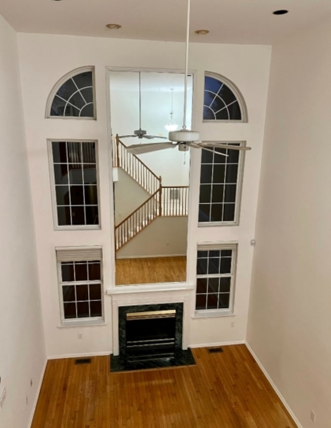 Foto del edificio - 22 Constitution Way