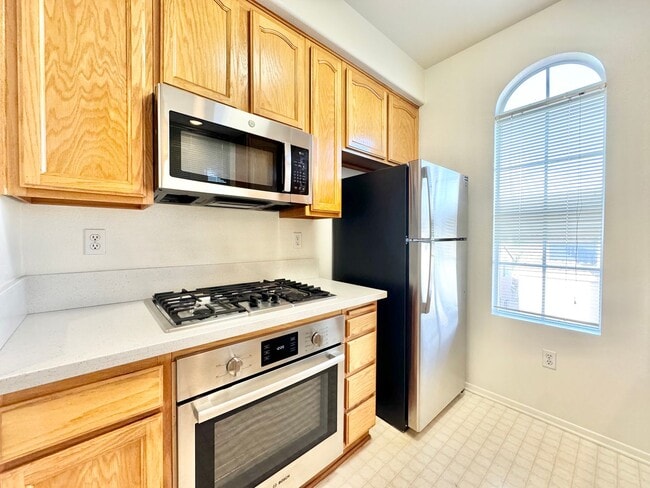 Foto del edificio - Great 1 bed/1 bath in the Mirabella community of Mira Mesa!