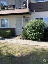Building Photo - 4707 Elm St