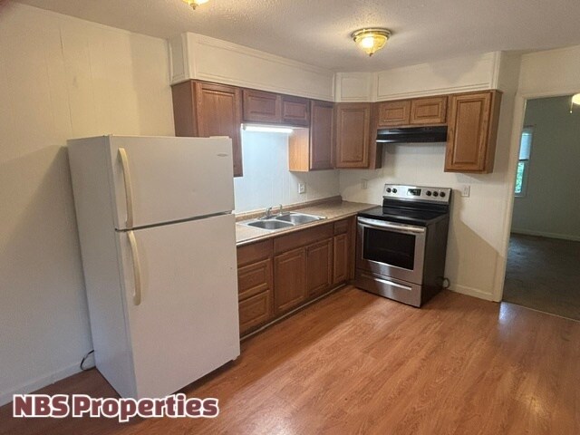 Foto del edificio - 867 North Gallaher View Rd NW