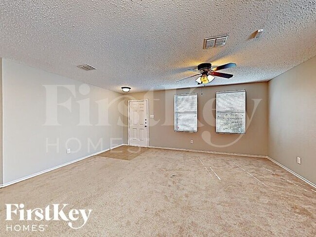 Building Photo - 6113 Highfield Park