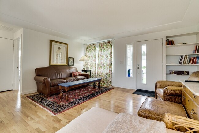 Foto del edificio - 5005 NE Mason Ct