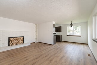Building Photo - 514 E Longfellow Ave