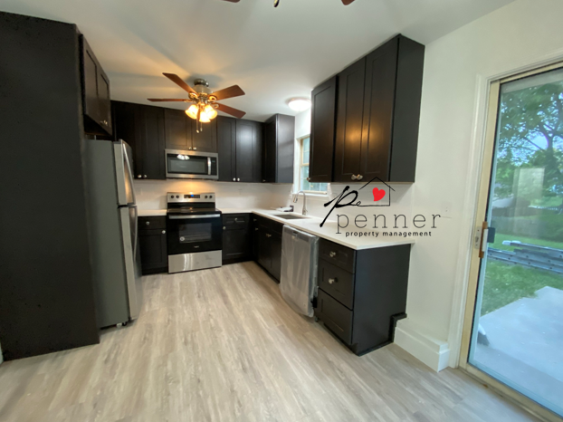 Foto del edificio - 3828 SW Harbor Dr
