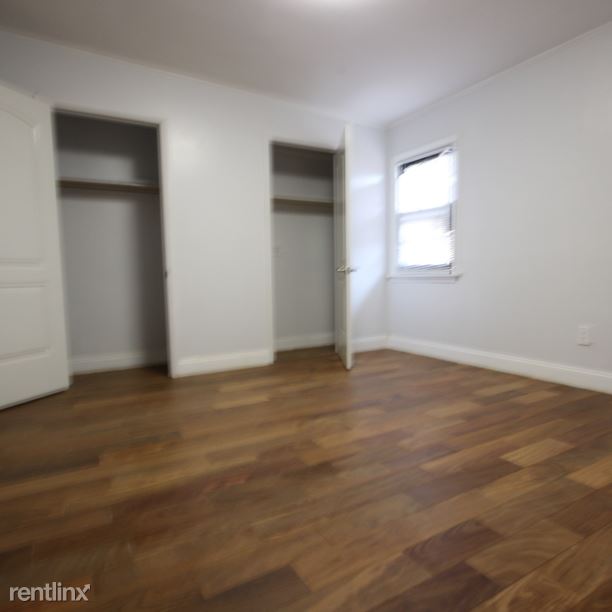 Building Photo - 77 Schaefer St
