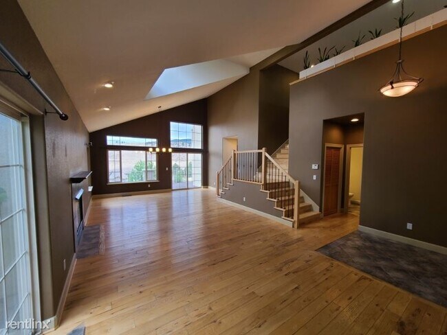 Foto del edificio - 4 br, 3.5 bath House - 4860 Buckhaven Rd