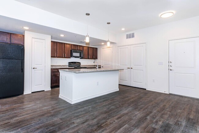 Foto del edificio - Richcrest Apartments- Income Restricted