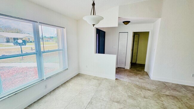 Building Photo - 225 Rail Ave