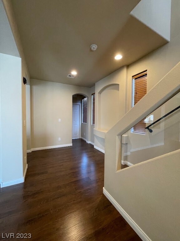 Foto del edificio - 5442 Tartan Hill Ave